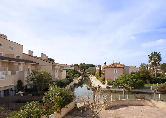 Les Marines Du Levant By Interhome Les Salins d'Hyeres