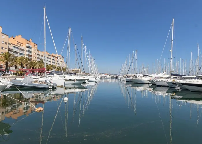 Les Marines Du Levant By Interhome